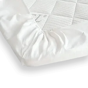 Familieseng-lagen-hvid-hjoerne